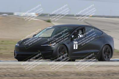 media/Oct-19-2025-Speed Ventures (Sun) [[a6e7fe67be]]/TC B/Session 2 (Outside Grapevine)/